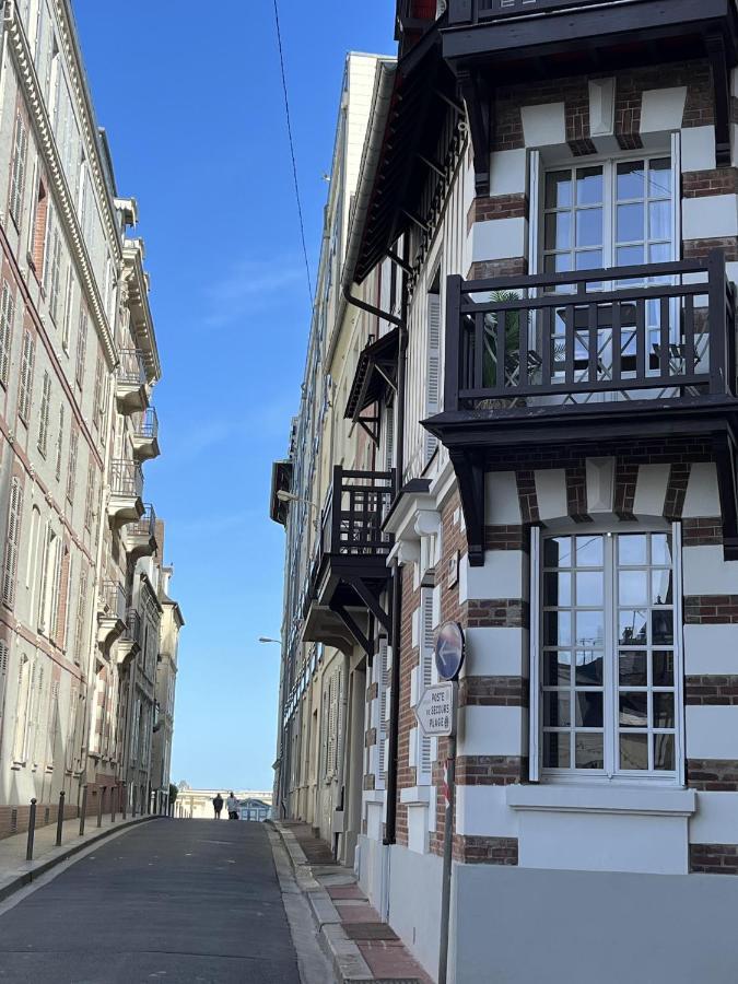 L Emeraude - Trouville Bagian luar foto